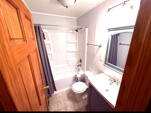 5th image of 817 Pine St