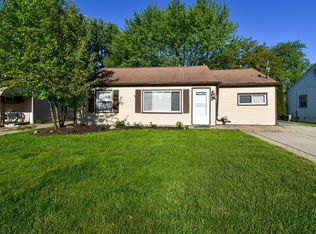 27201 Grandmont St, Roseville, MI