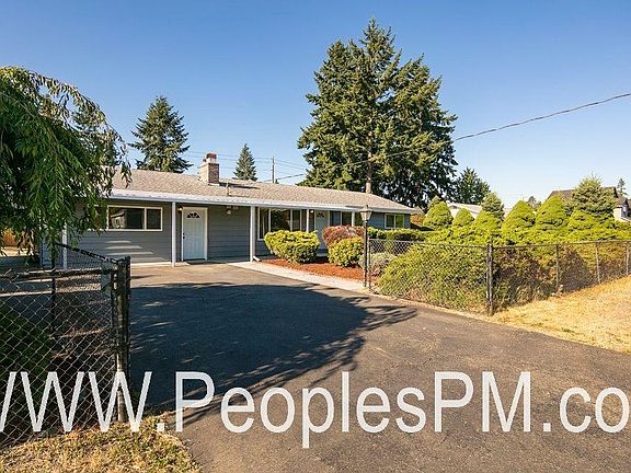 2nd image of 9012 Moreland Ave SW