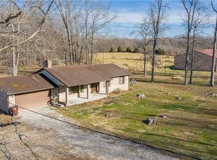 23 E Crothersville Rd, Austin, IN 47102