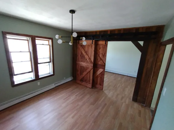 18 Scott Rd, Cumberland, RI