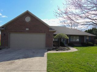 25 Carriage Crossing Way, Troy, OH 45373