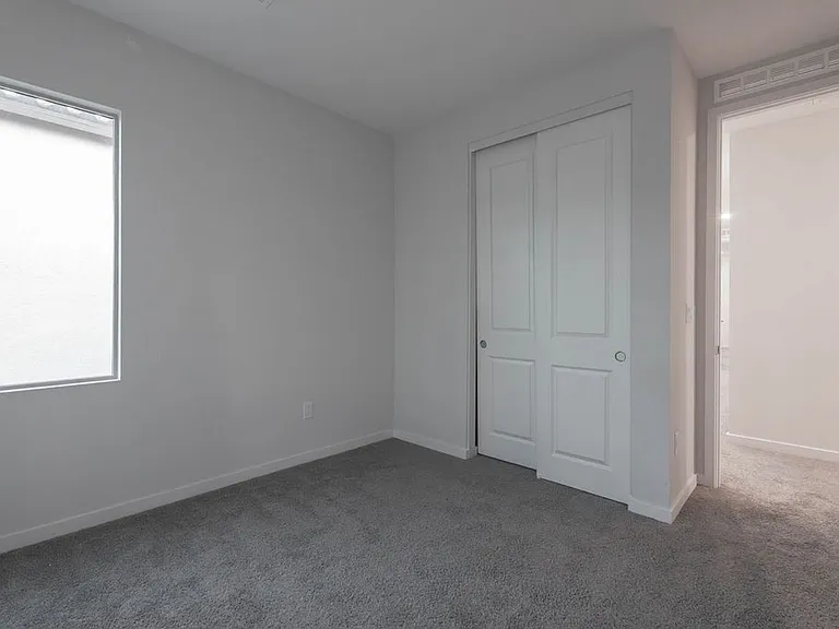 11620 Desert Hollow Ave — Photo 30