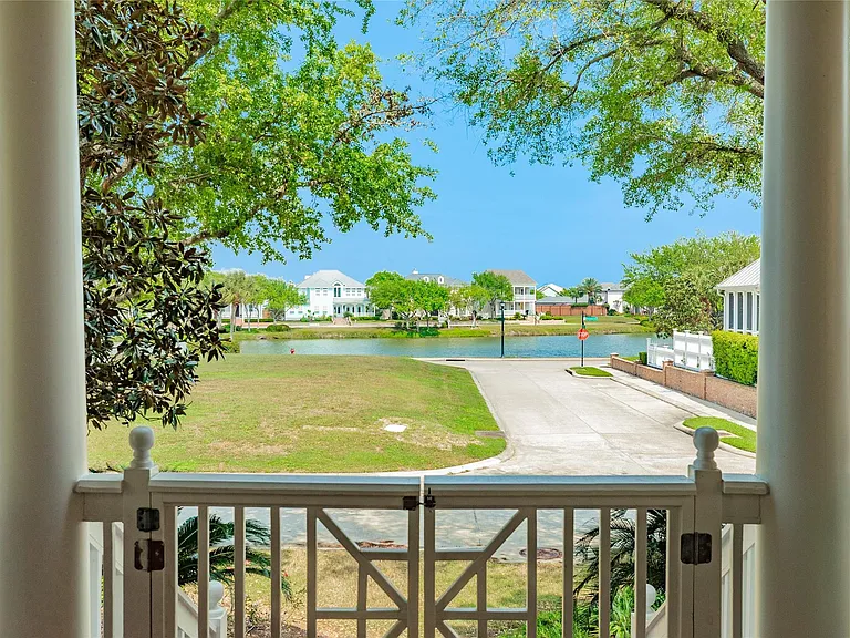 6 Criolla Ct — Photo 2