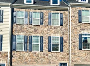 1774 Rockledge Ter, Woodbridge, VA 22192