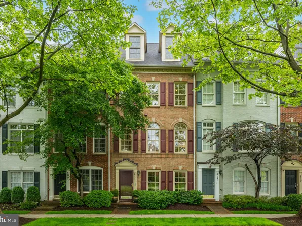 411 Oak Knoll Dr, Rockville, MD 20850