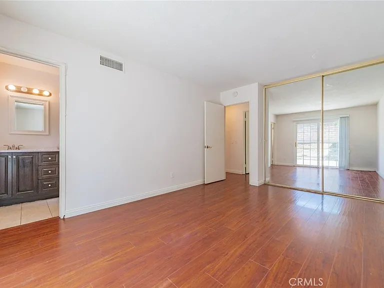 3424 S Rachel Ave — Photo 19