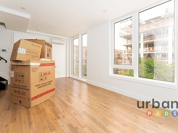 2nd image of 76 Linden Blvd #4F