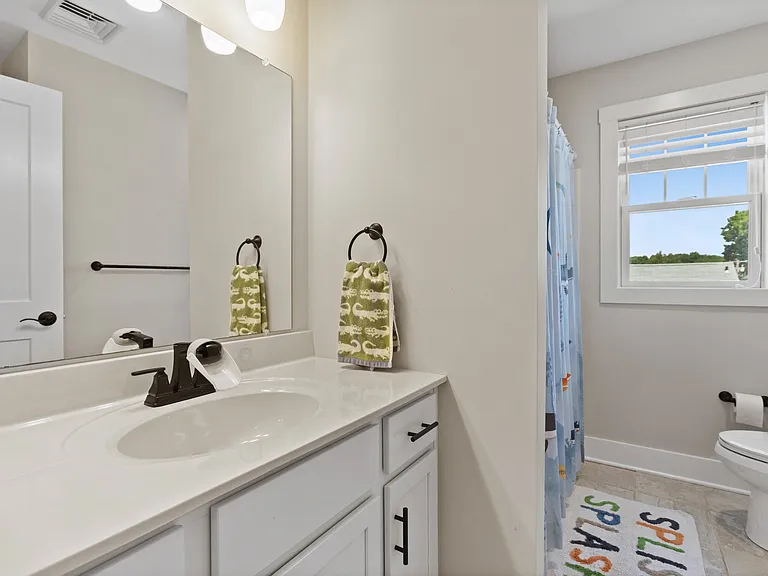 110 Berwick Ave #110 — Photo 17