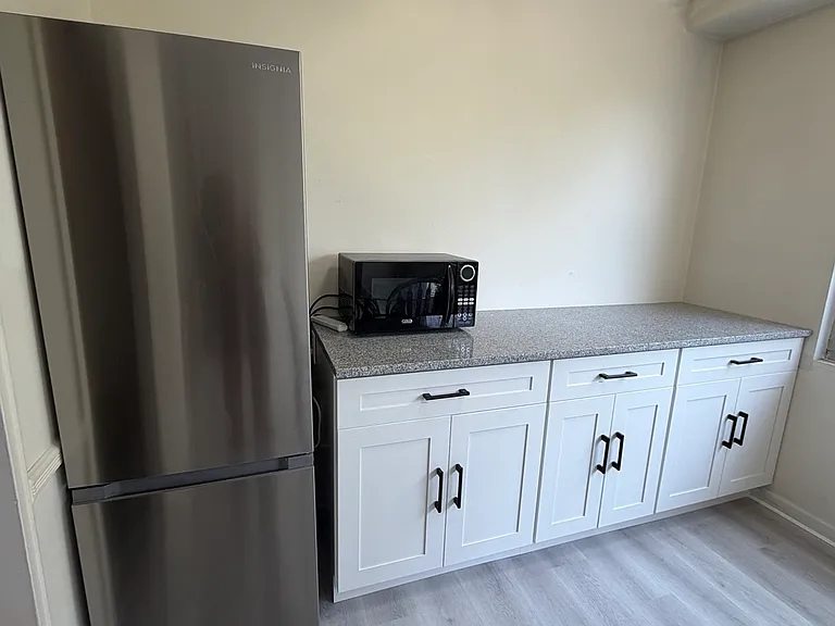 201 Saint Pauls Ave #5G — Photo 7