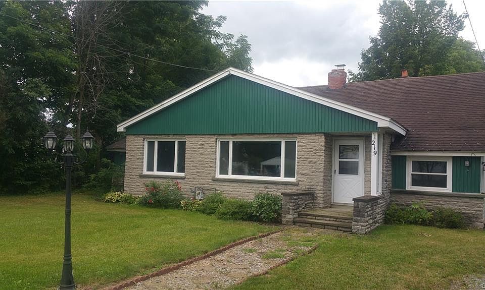 1st image of 219 Hobson Ave