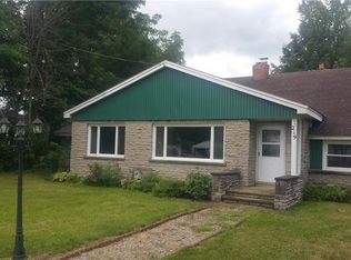 219 Hobson Ave, Fayetteville, NY 13066
