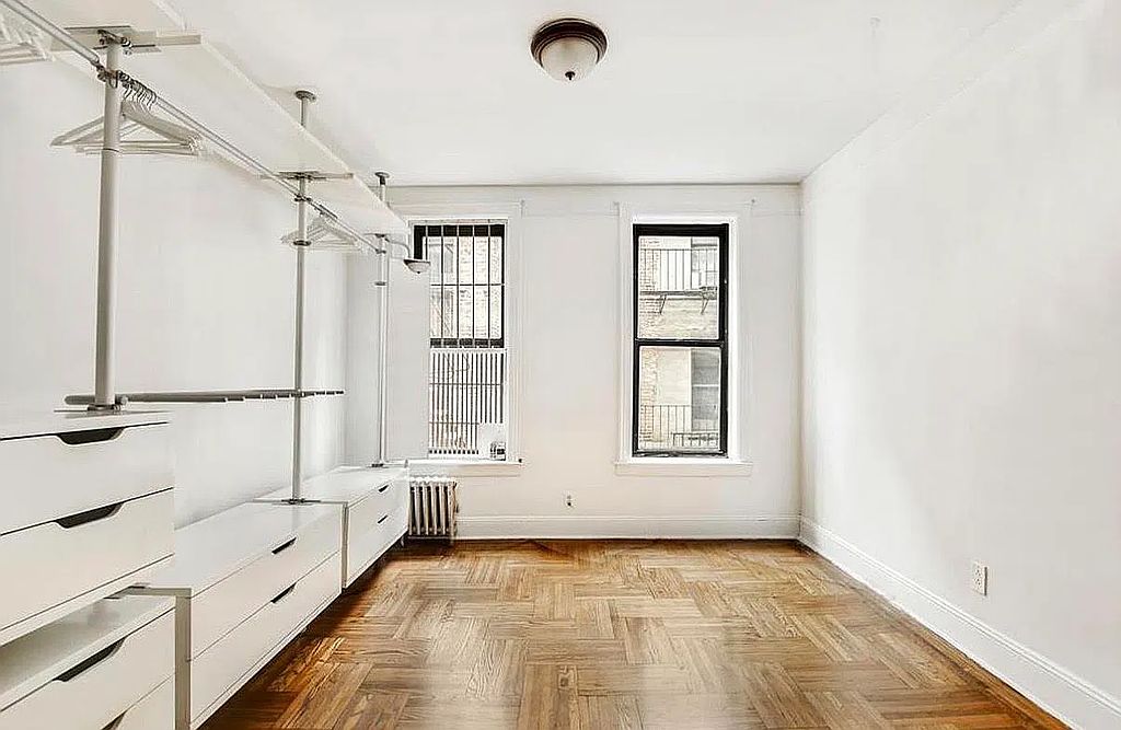 1-bedroom apartment for rent in Lower East Side
