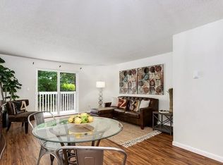 14547 NE 40th St #101, Bellevue, WA 98007
