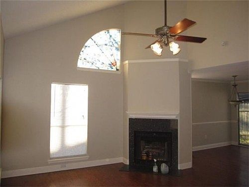 3rd image of 4000 Red Cypress Dr