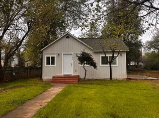1062 N Court St, Redding, CA 96001