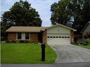 99 Cedar Ct, Ladson, SC 29456