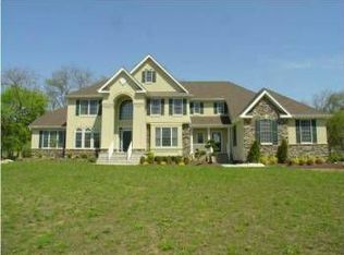 3 Francis Ct, Millstone Twp, NJ 08510