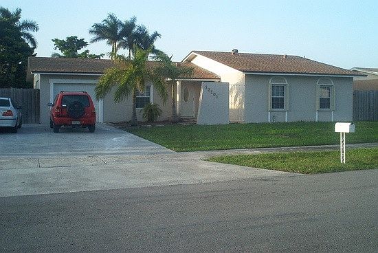 2nd image of 13101 SW 83rd St