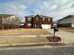 221 Brockton Dr, Madison, AL 35756