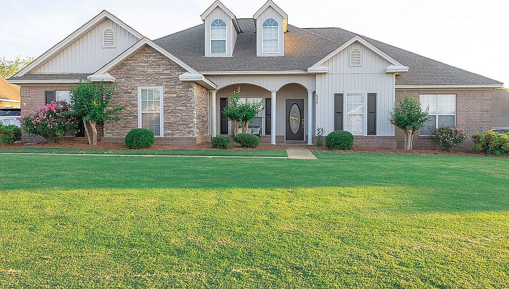 555 Maribeth Loop, Deatsville, AL 36022 Zillow