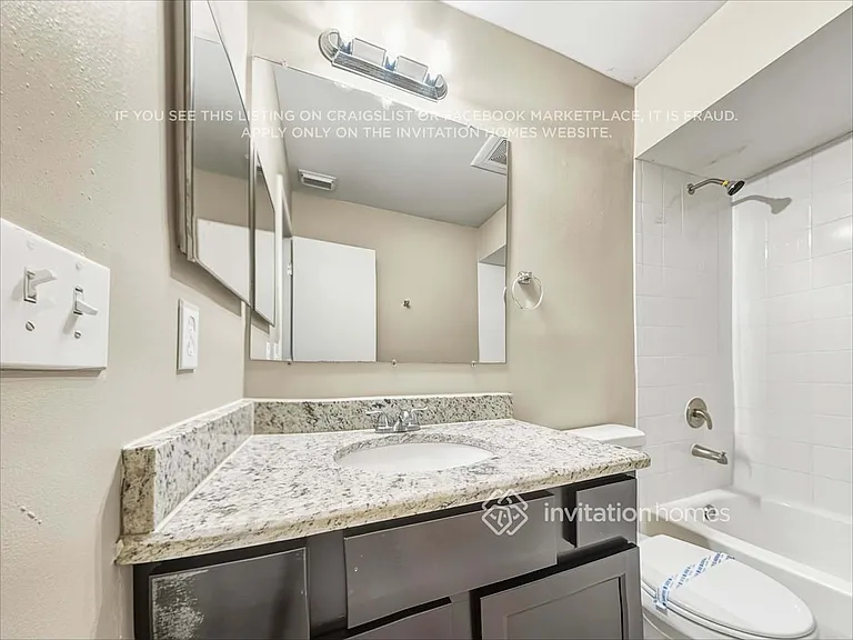 951 Waverly Dr — Photo 15