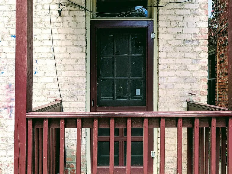 1128 W. Grace St.* — Photo 23