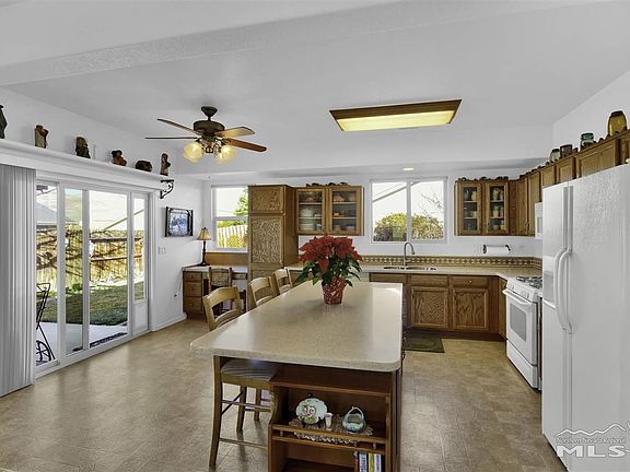 5th image of 807 River Knolls Ct