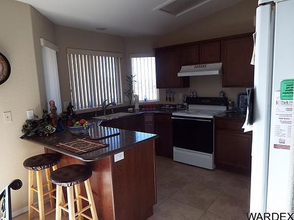 2nd image of 3260 Palm Grove Dr