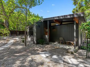 60 Southbank Rd, Carmel Valley, CA 93924