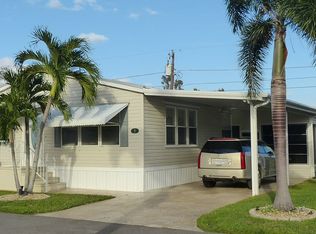 8 Garden Dr, Fort Myers, FL 33908
