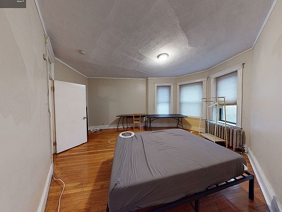 5th image of 52 Charlesgate E APT 159