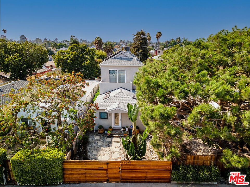 1st image of 12041 Culver Dr
