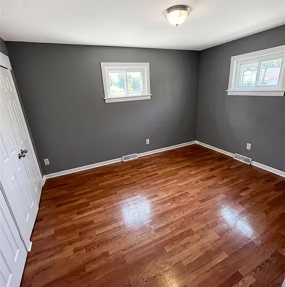 8647 Chalmers Ave — Photo 14
