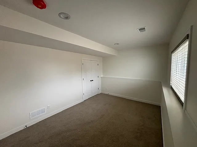 85 E Lee St — Photo 3