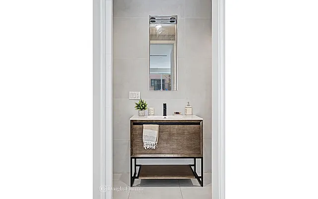 Rented by Douglas Elliman | media 34