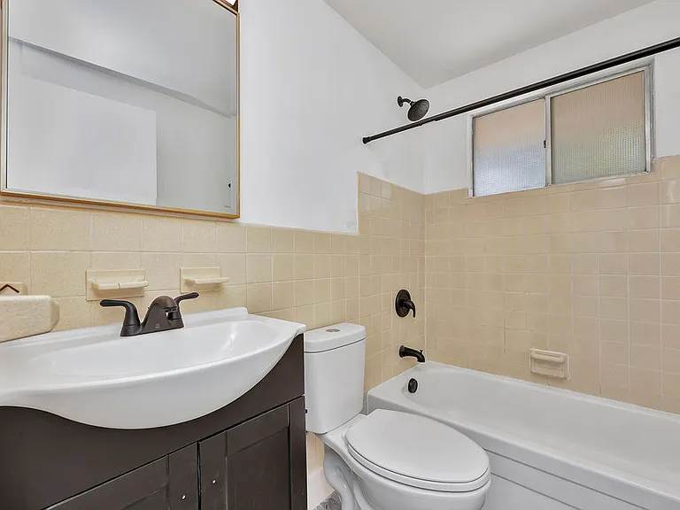 6314 Holbrook Dr — Photo 28