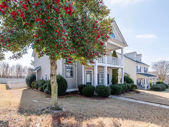 2nd image of 2756 Nautical Way