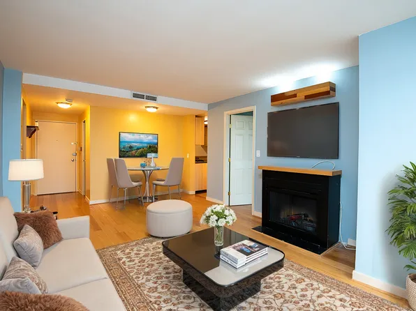 4600 Duke St, Alexandria, VA