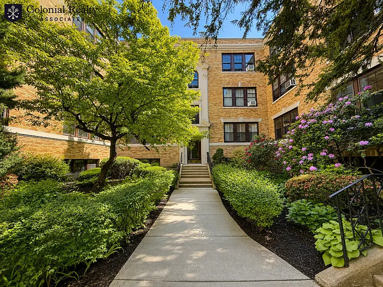 415 Washington St #5 — Photo 36