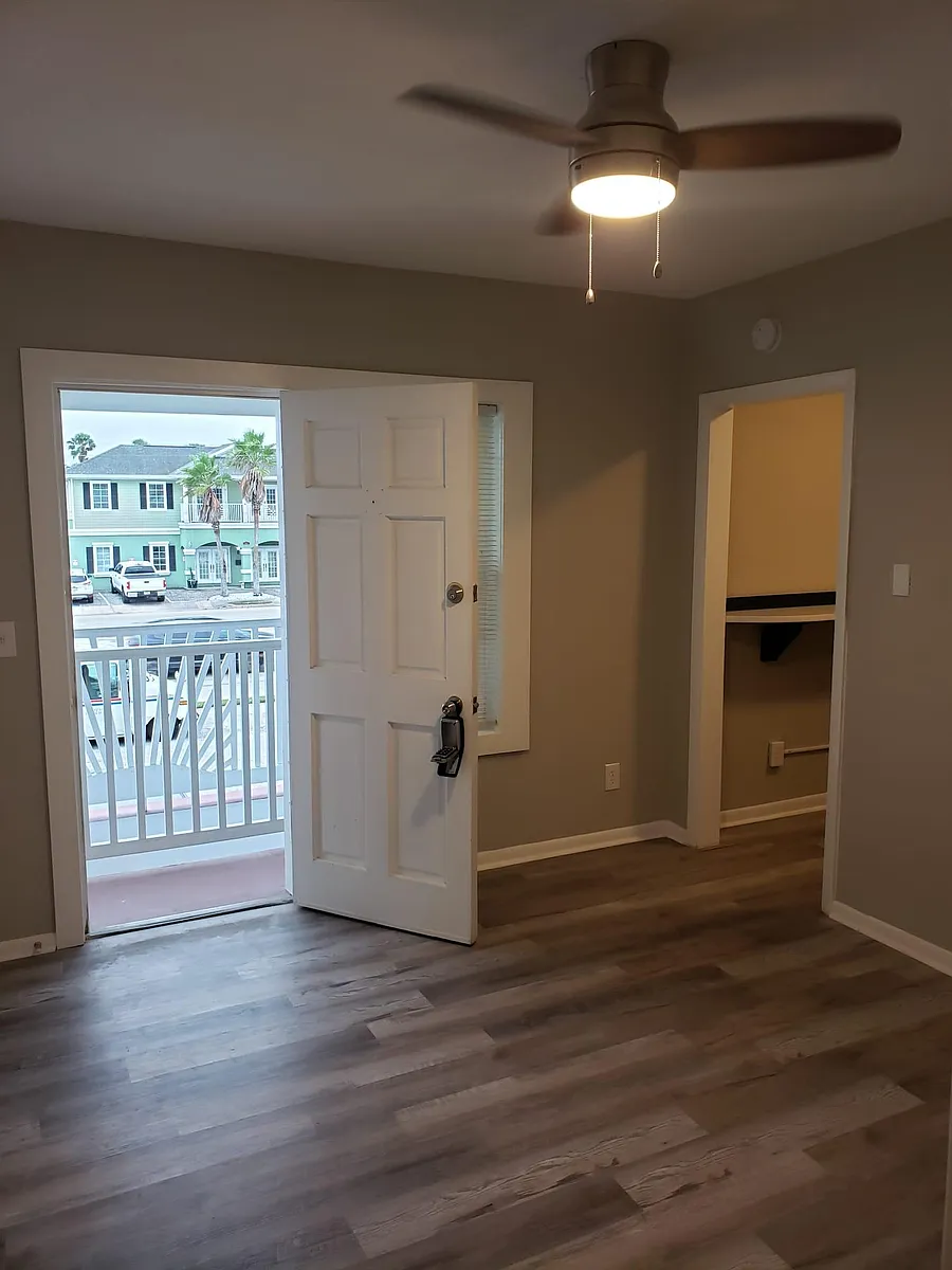 Building Photo - 400 Anastasia Blvd