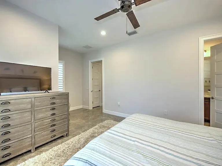 4968 Andros Dr — Photo 20