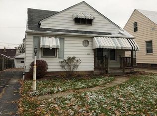 14211 Krems Ave, Maple Heights, OH 44137