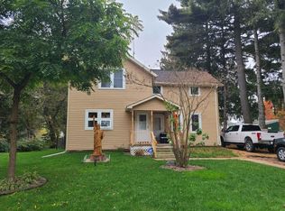 208 W 12th St, Neillsville, WI 54456