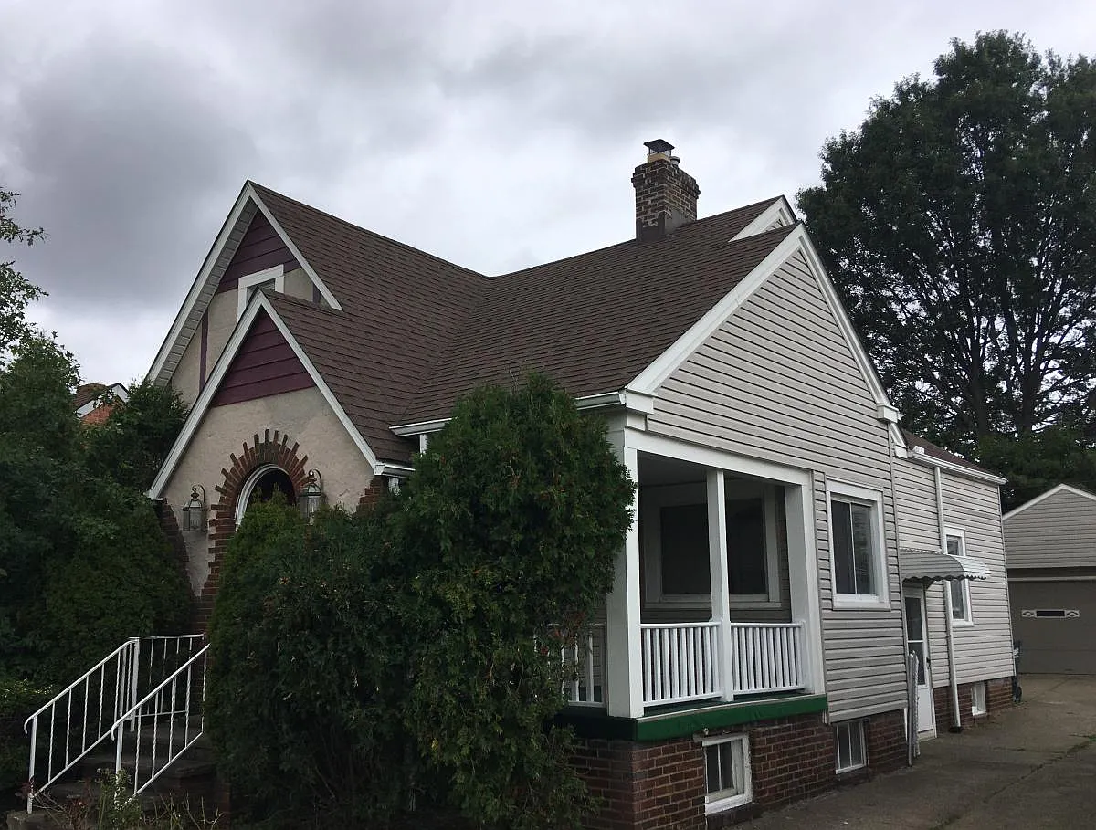 9103 S Highland Ave photo 1