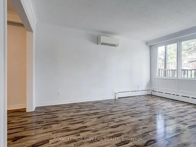 79 Lanark Ave #1 — Photo 3