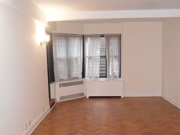 4th image of 177 E 77th St APT 1E