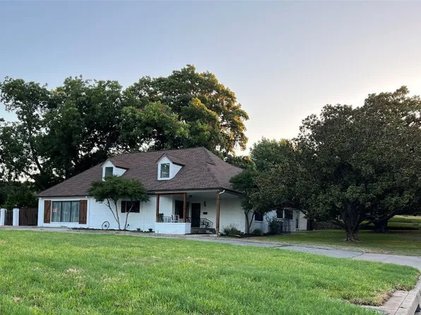 6490 Kirkwood Rd, Fort Worth, TX 76116