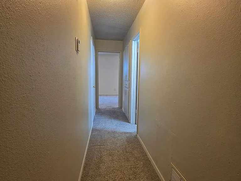 1 Red Oak Rd — Photo 20