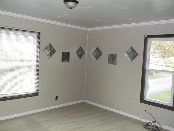 4th image of 1512 Grimes St